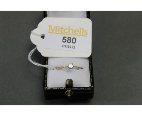18 ct gold and solitaire diamond ring, sIze K 1/2