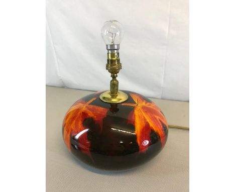 Bulbus Poole pottery table lamp working 