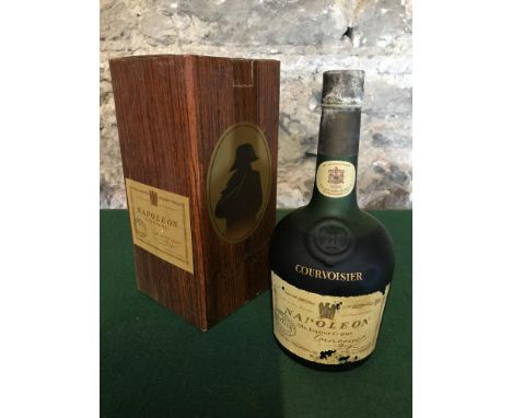 Courvoisier Napoleon old Liqueur cognac dated from the 60's or 70's. full & sealed with original box 