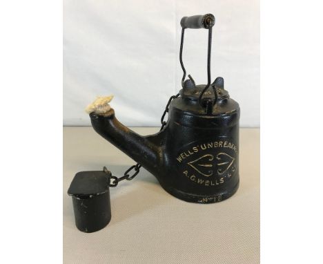 Wells unbreakable No.18 Cast metal lamp 