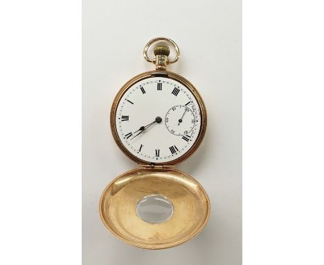 Gent's 9ct gold half hunter pocket watch with white enamel dial, Roman numerals, subsidiary seconds dial, button winding 