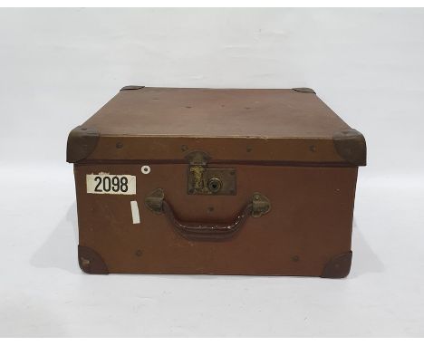 Vintage square suitcase bearing the labels 'Chemin de Fer du Nord', 'Paris 1899', 'Paris Londres', 'Victoria West End via Cal