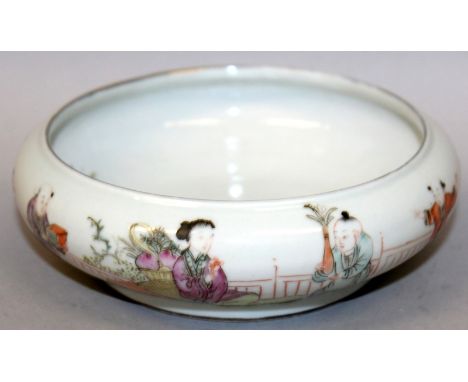 A CHINESE FAMILLE ROSE PORCELAIN BRUSHWASHER, decorated with calligraphy and with fenced garden scenes of a lady and playing 