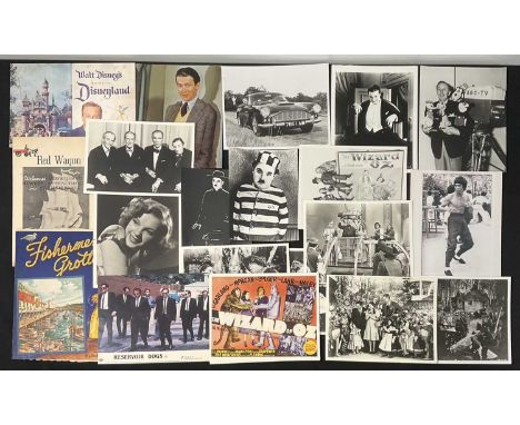 Collectors' Ephemera - A group of black and white celebrity and movie stills including JUDY GARLAND, BRUCE LEE, CHARLIE CHAPL