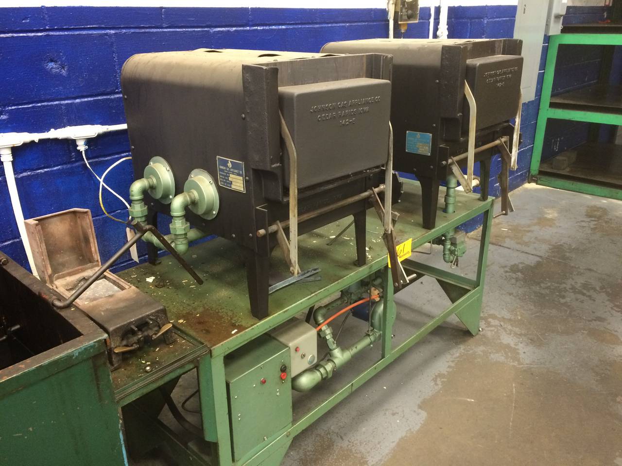 Johnson Gas Appliance Heat Treat Furnaces complete system