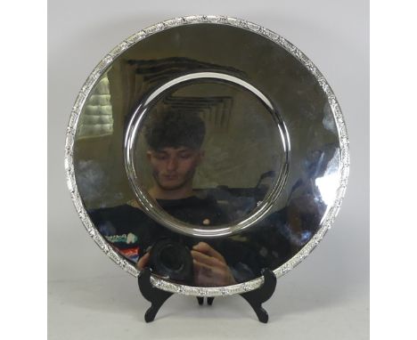 De Lamerie Fine silver plated gilt layplate/tray, specially made high end quality item, new and Made in England 