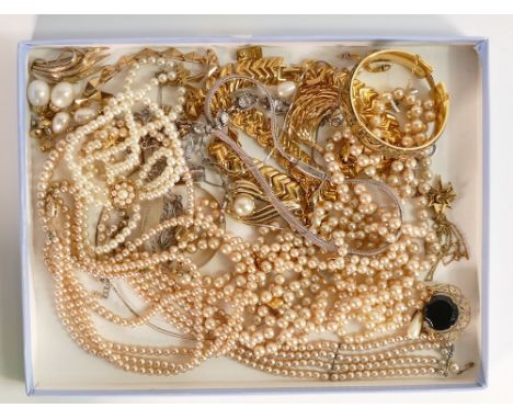 A collection of quality ladies costume jewellery including Napier necklace & bracelet, Gold plated bangles, Silver, brooches,