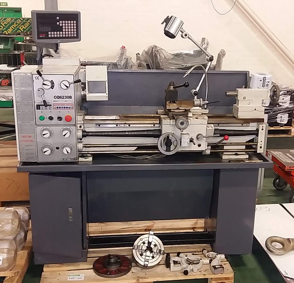 Axminster Metal turning lathe CQ6230B/910 240V, 50Haz, 1phase, 100