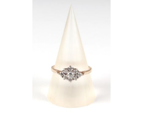 A 9ct gold dress ring, approx UK size O, 1.9g