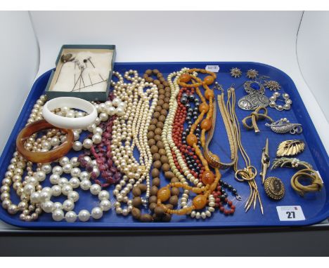 A Mixed Lot of Assorted Costume Jewellery, bead necklaces, imitation pearl beads, a gilt coloured Jewelcraft fancy necklace, 