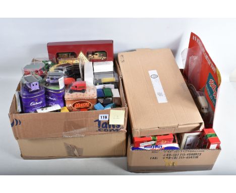 THREE TRAYS OF MIXED BOXED AND UNBOXED DIECAST VEHICLES, some models included in this lot are a selection of boxed Lledo prom