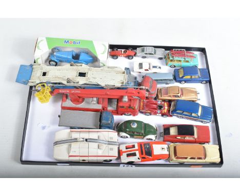 A QUANTITY OF UNBOXED AND ASSORTED PLAYWORN DIECAST VEHICLES, to include Corgi Toys James Bond Aston Martin DB5, No.261, work