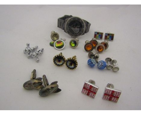 Ten pairs of various cufflink's with a Superman design wristwatch