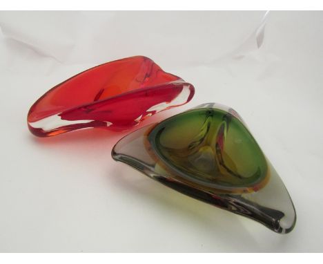 A circa 1960 vintage heavy art glass dish, cased, clear/olive green, triangle 17cm and a circa 1960 vintage heavy ruby art gl