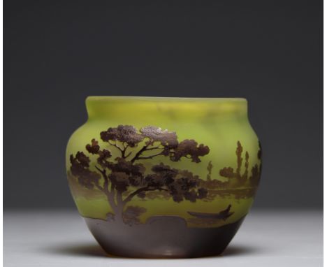 Emile Galle vase with landscape decoration - Weight:  1.05 kg - Region: France - Sizes: H 120 mm x L 155 mm  - Author / artis