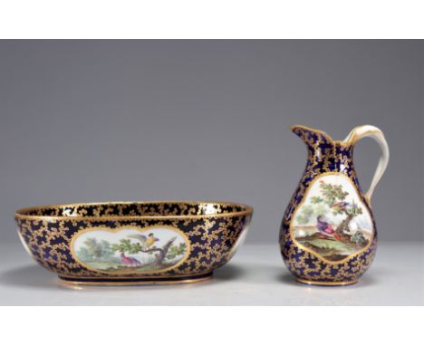 Exceptional jug and basin in Sevres porcelain 1765, painter Chapuis Aine - Weight:  1.80 kg - Region: France - Sizes: Verseus