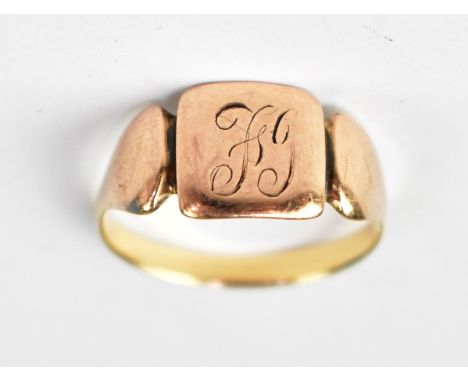 A gentlemen's vintage 9ct rose gold signet ring with partial initials 'FI' to the table, size W, approx 3.8g.