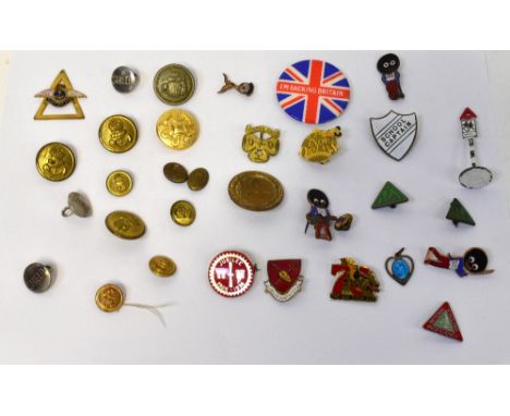 A quantity of military buttons for various regiments, together with club collectors' enamel badges, to include 'I'm Backing B