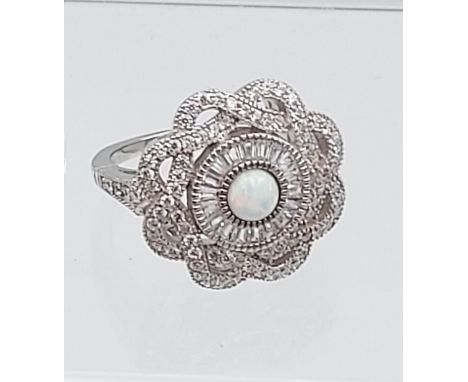 A silver CZ &amp; opal paneled ring [7.12g] 