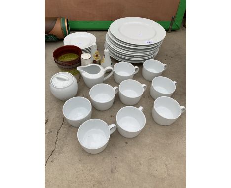 A COLLECTION  OF VARIOUS PLATES, CUPS, SAUCERS, ETC