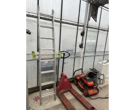 AN ALUMINIUM MULTIFUNCTIONAL FOLDING LADDER