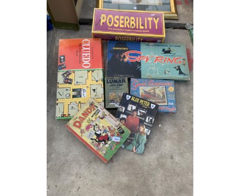 AN ASSORTMENT OF VINTAGE AND RETRO BOARD GAMES