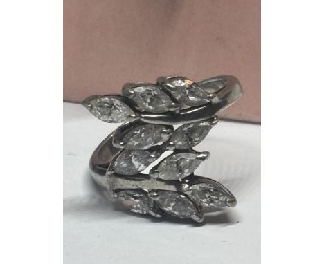 A SILVER DRESS RING WITH CLEAR STONE PETAL DESIGN SIZE R/S IN A PRESENTATION BOX