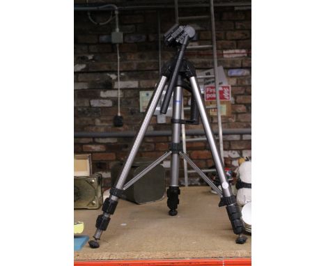 A CAMERA TRIPOD STAND