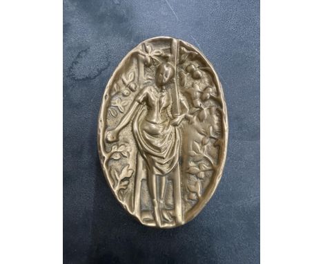 A RARE VINTAGE RISQUE BRASS RING/TRINKET TRAY