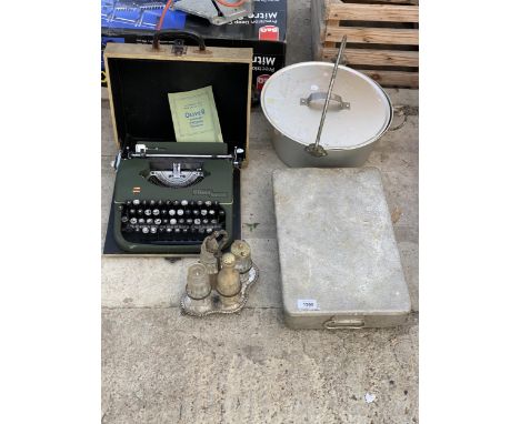 AN ASSORTMENT OF ITEMS TO INCLUDE A JAM PAN AND AN OLIVER COURIER PORTABLE TYPEWRITER WITH CASE