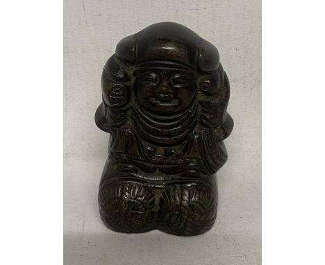 A VINTAGE  JAPANESE FIGURE OF "DAIKOKU" ONE OF THE SEVEN LUCKY GODS - 7 CM (H)
