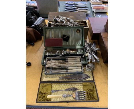 A LARGE QUANTITY OF VINTAGE FLATWARE SOME BOXED AND A LARGE BRASS BOX