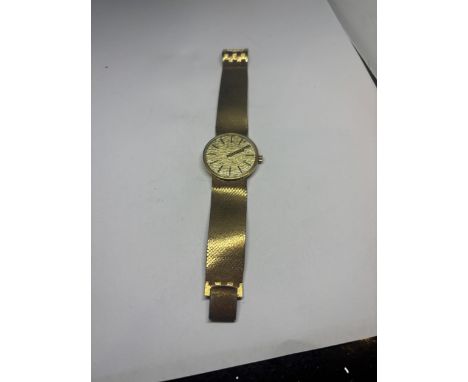 A VINTAGE ROTARY SWISS MADE GOLD PLATED HAND WIND WRISTWATCH SEEN WORKING BUT NO WARRANTY (ENGRAVED)