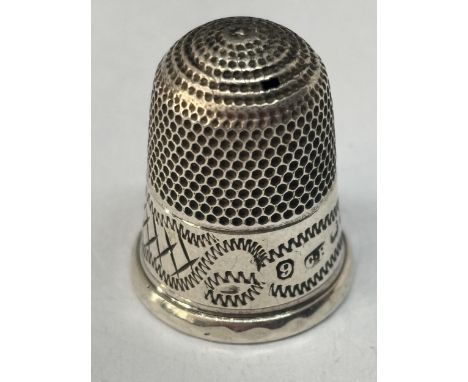 A HALLMARKED CHARLES HORNER CHESTER SILVER THIMBLE