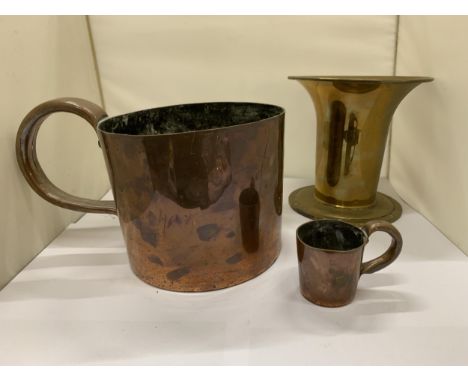 A LARGE COPPER HALF GALLON MUG, COPPER QUARTER NOGGIN AND A BRASS VASE