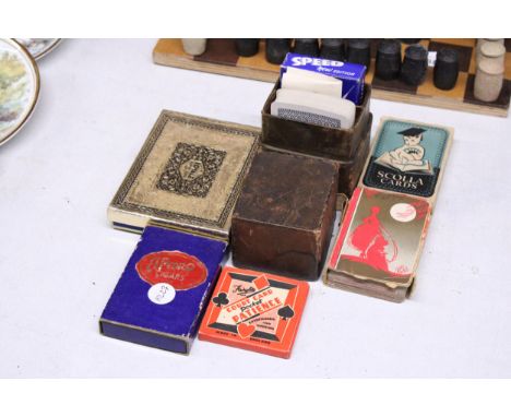A COLLECTION OF VINTAGE PLAYING CARDS