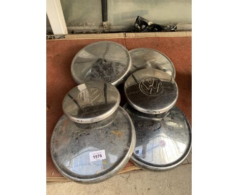 SIX VARIOUS VINTAGE HUB CAPS TO INCLUDE TO SMALL VW EXAMPLES