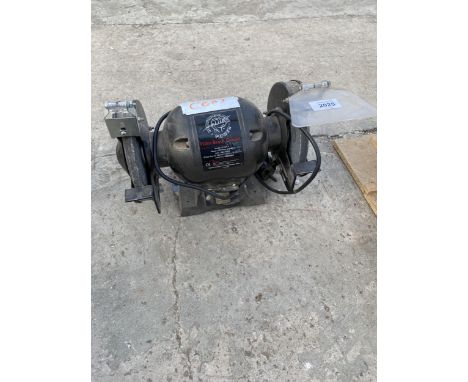 A PERFORMANCE POWER DOUBLE END BENCH GRINDER