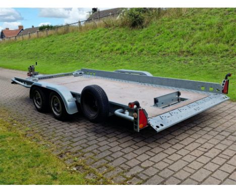 Brian James four-wheel tilt trailer with assisted ramps offered at No Reserve. Manual winch and assisted ramps added from new