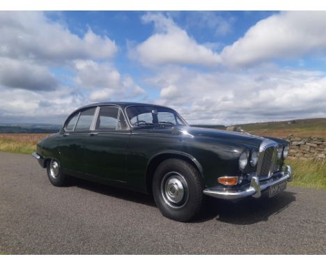 Handsome 1969 Sovereign 420, recently gently recommissioned with the emphasis on retaining originality. Introduced at the 196