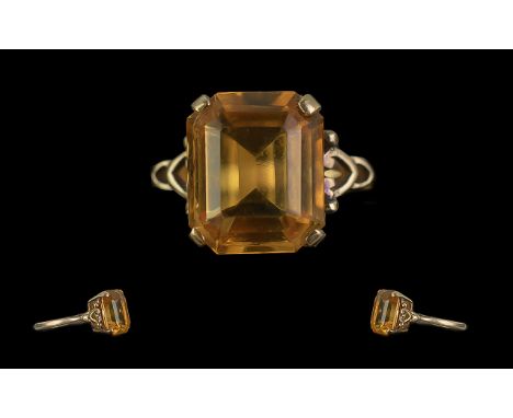 Ladies - Attractive 9ct Gold Single Stone Orange Topaz Set Ring. Full Hallmark to Shank Interior. The Faceted Square Topaz of