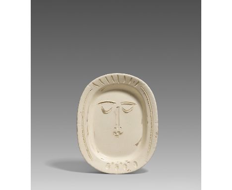 PICASSO CERAMICS, PABLO1881 Malaga - 1973 MouginsTitel: Woman's Face. Datierung: 1955. Technik: Weißes Steingut, partiell far