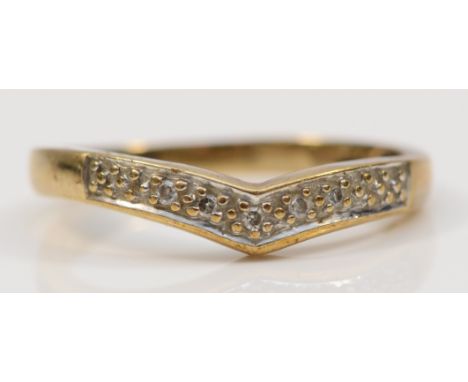 A 9ct gold eight cut diamond dress ring, K, 1.5gm. 