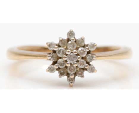 A 9ct gold brilliant cut diamond cluster ring, P-Q, 2.9gm. 