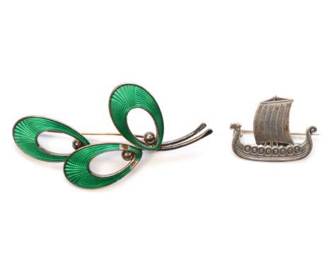 A Danish sterling silver and enamel leaf brooch, by Jemax, 6cm, together with a silver long boat brooch, 12gm. 