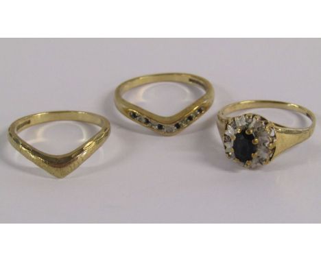 Stacking Trio of 9ct gold rings&nbsp; - 9ct gold plain wishbone ring - Weight 1.6g - Size L - 9ct diamond &amp; sapphire wish