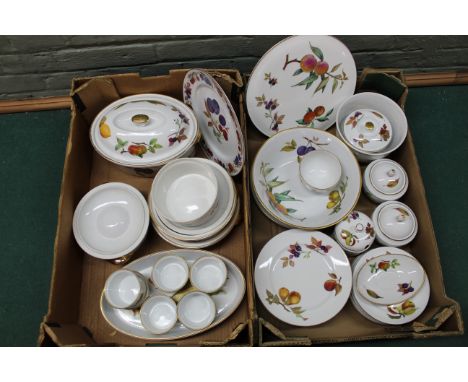 Two boxes of Royal Worcester 'Evesham' pattern dinner wares