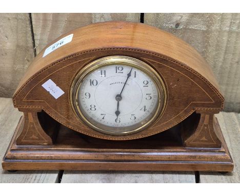 Edwardian Walker and Hall mantle clock. In a working condition. 