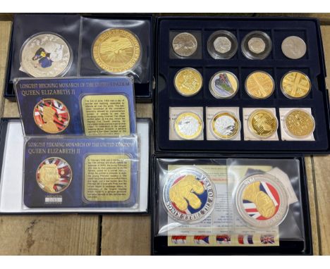 Collection of Commemorative Coins; Queen Elizabeth coins in fitted sleeves, William &amp; Kate coin, 50p collectable coins, &