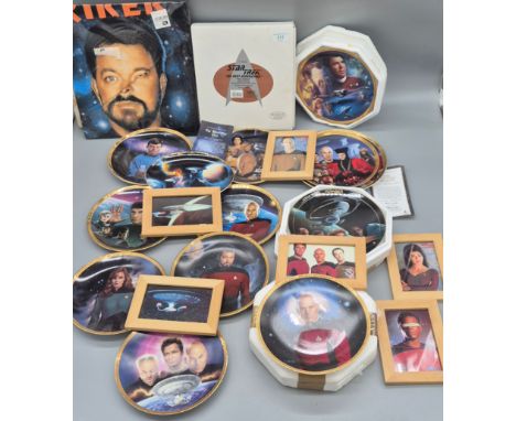Collection of Star trek  collectors plates. 